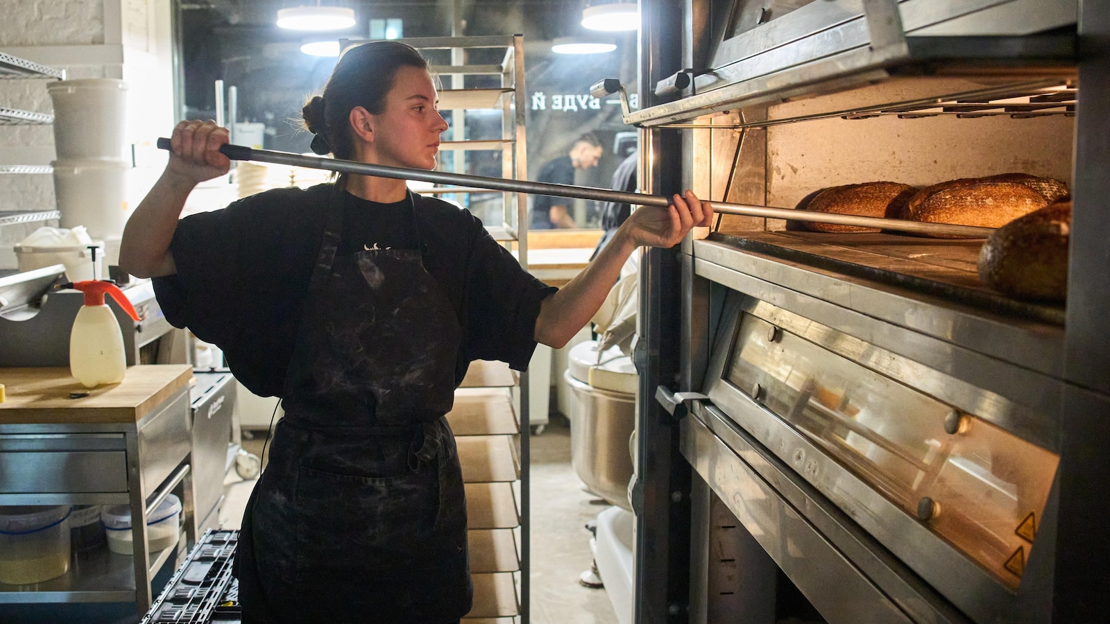 Докато бизнесът беше подготвен за прекъсване на електрозахранването поради руски