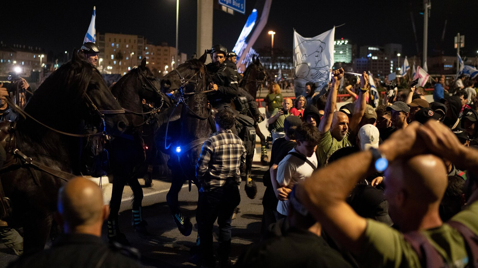 Israeli troops withdraw from Shifa Hospital, Gaza’s largest, after 2-week raid