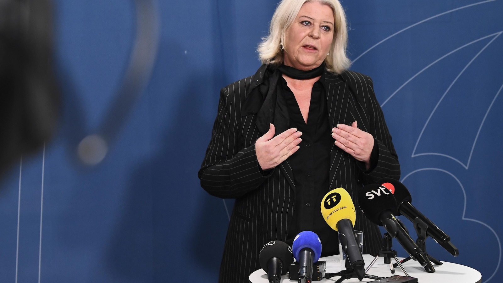 تعهدت السويد باتخاذ إجراءات صارمة ضد بيع الدمى الجنسية غير القانونية