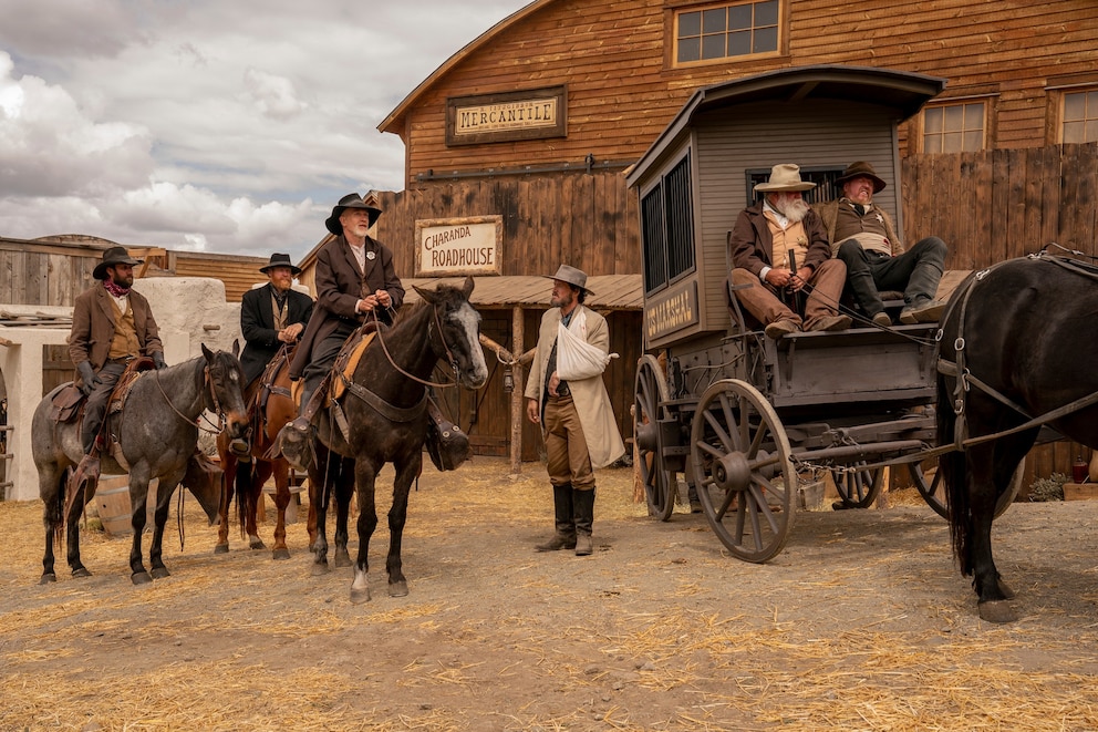 PHOTO: Film Review - Rust