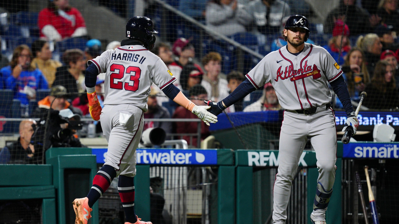 Michael Harris II leads surging Braves past slumping Phillies 4-2 for 3-game sweep