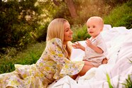 Paris Hilton Shares 1st Photos Of Daughter London From Sweet Family Paris Hilton Shares 1st Photos Of Daughter London From Sweet Family