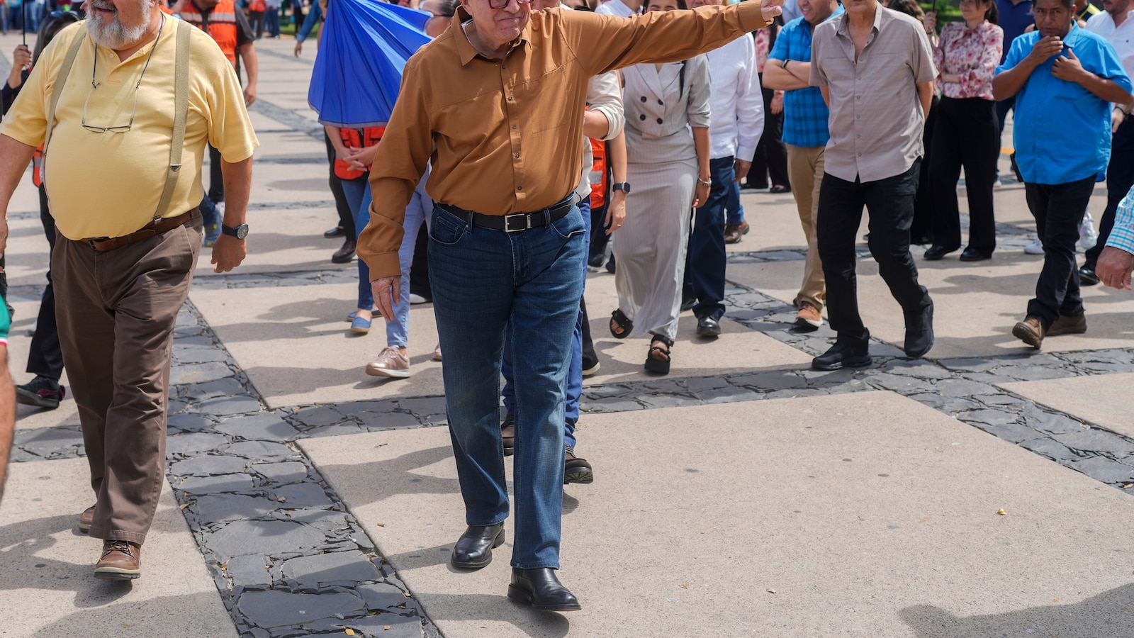 Mexican governor indicted by the US seeks leave again after contentious return to office