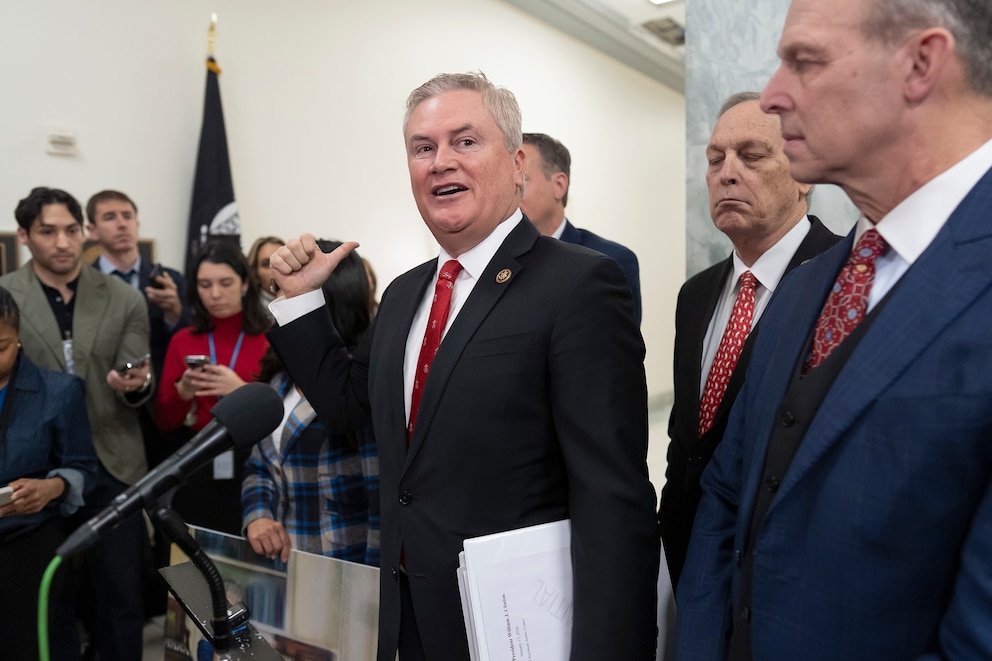 PHOTO: House Oversight Committee Chairman James Comer speaks to reporters at the Capitol in Washington, Jan. 13, 2026.