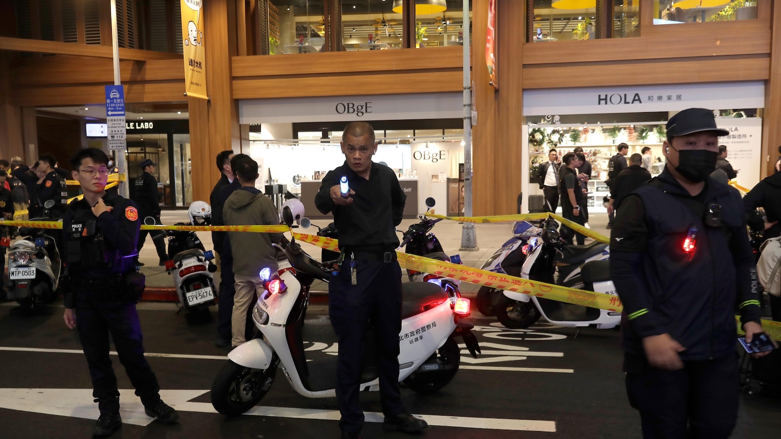 „Изключително хитър“ заподозрян за смъртоносна атака с нож в Тайван го е планирал повече от година