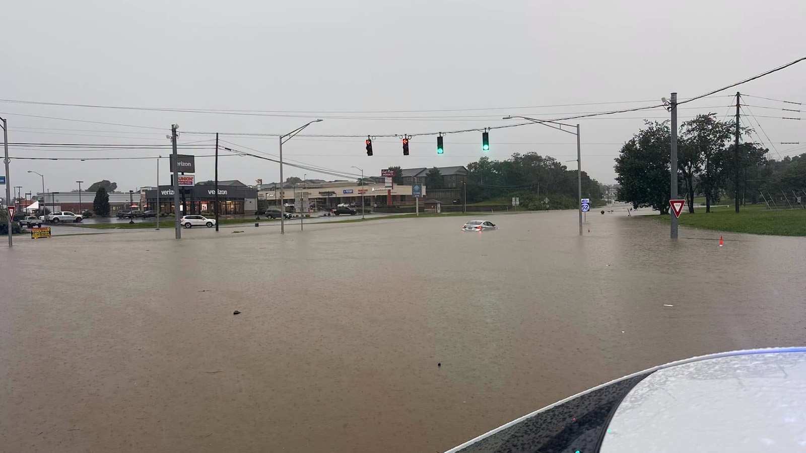 4 dead in Kentucky flooding, state of emergency declared: Governor