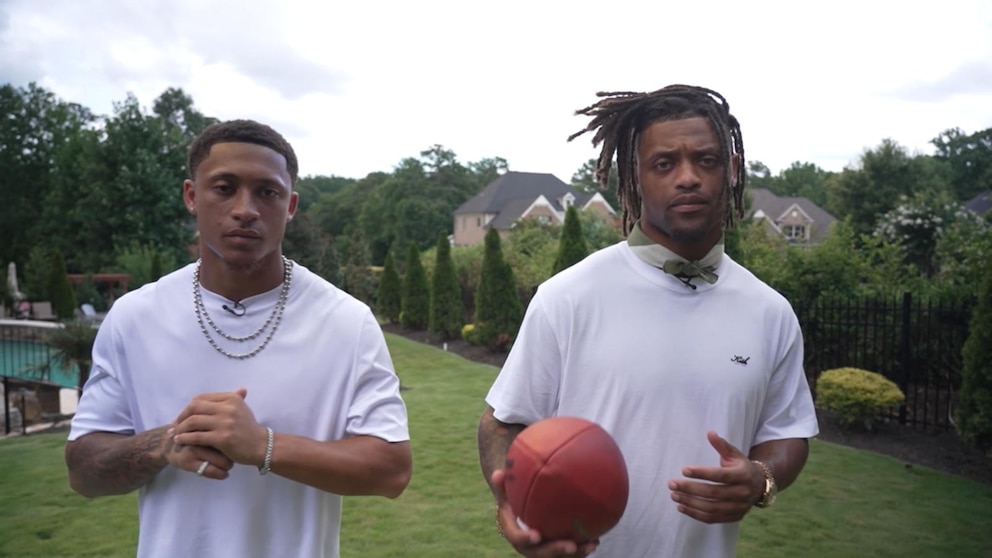 WATCH: Brothers play on same NFL team in same position