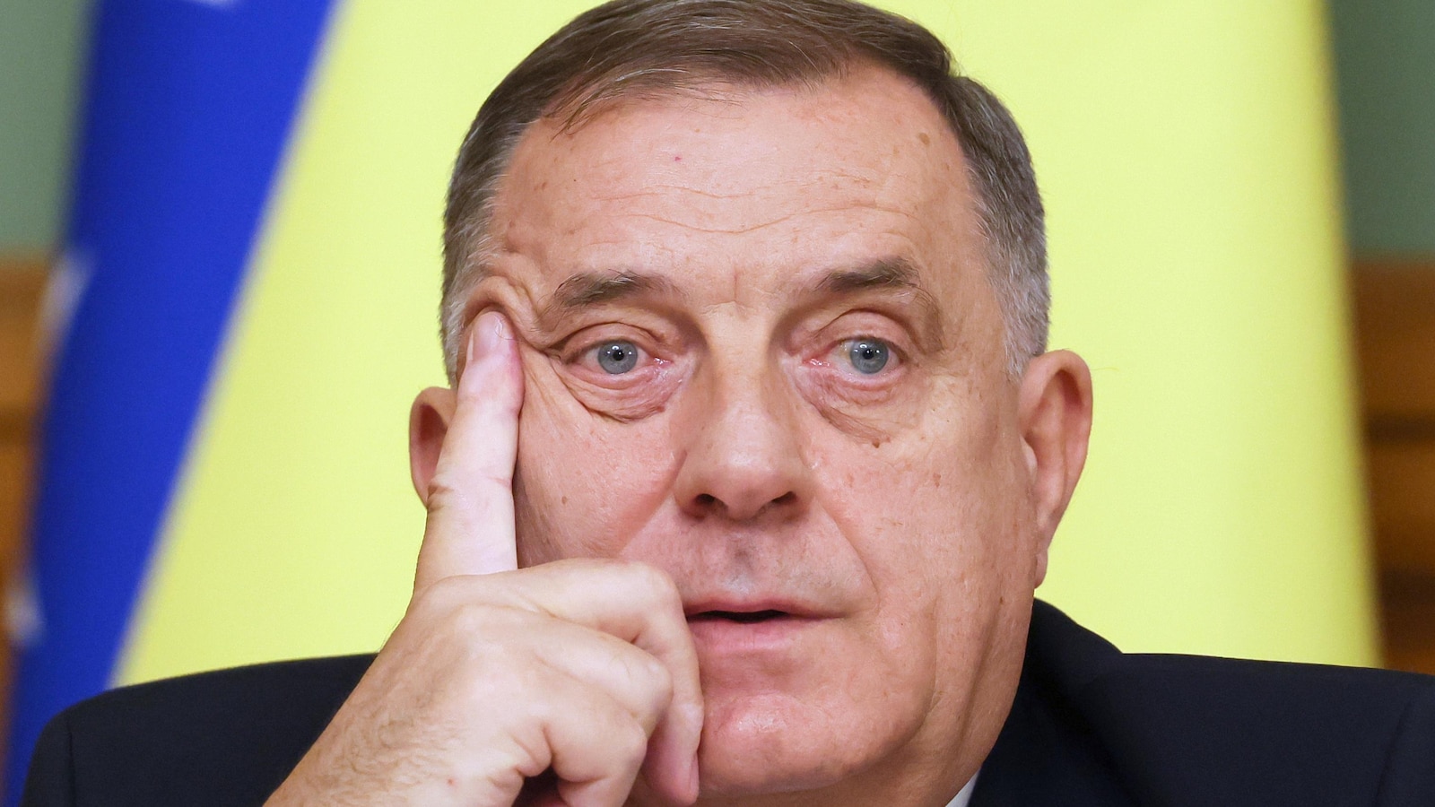 EU-member Slovenia bans pro-Russian Bosnian Serb leader from entering the country