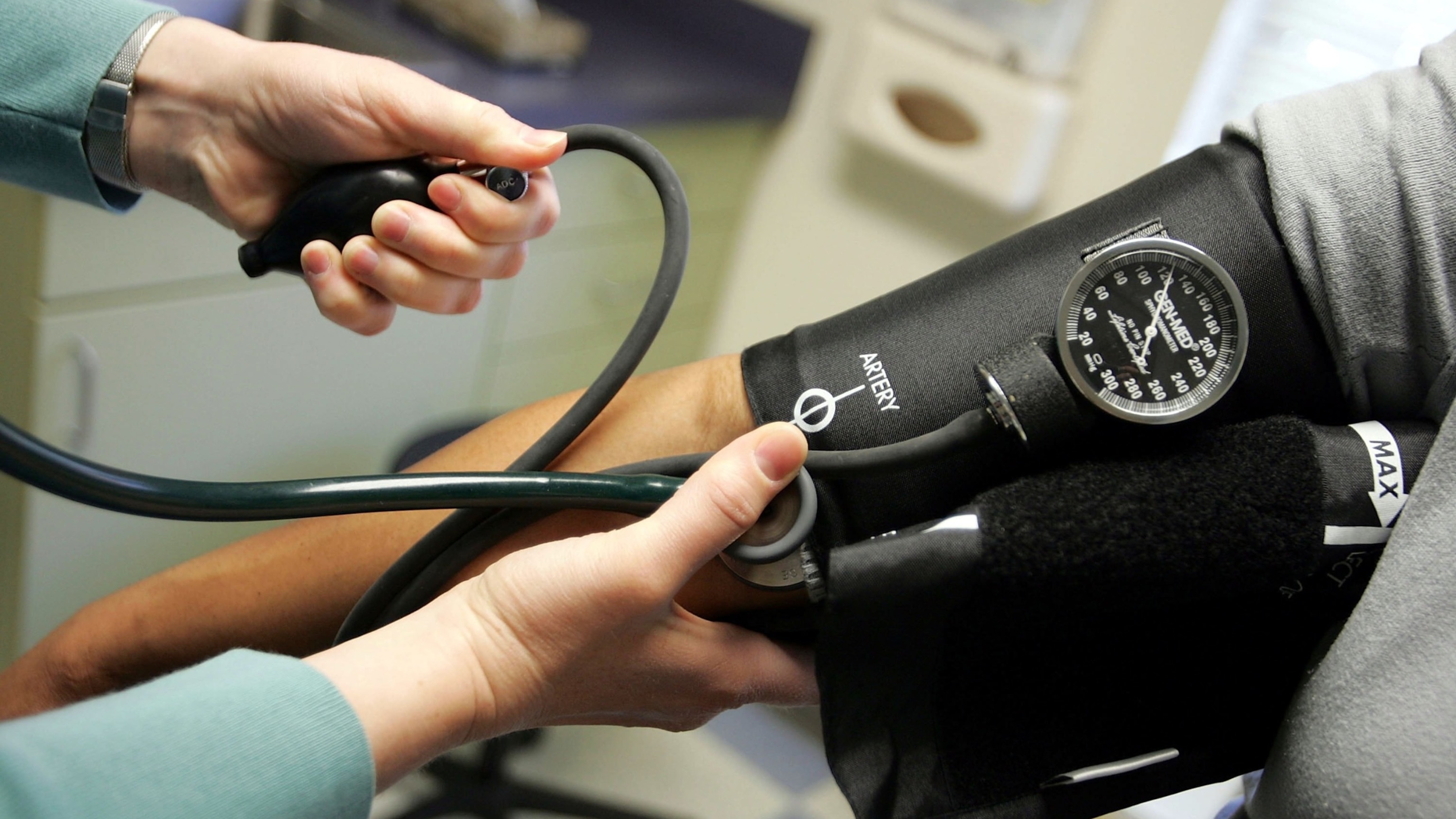 Study finds 1 in 5 young athletes meet criteria for pre-hypertension - Vimarsana News