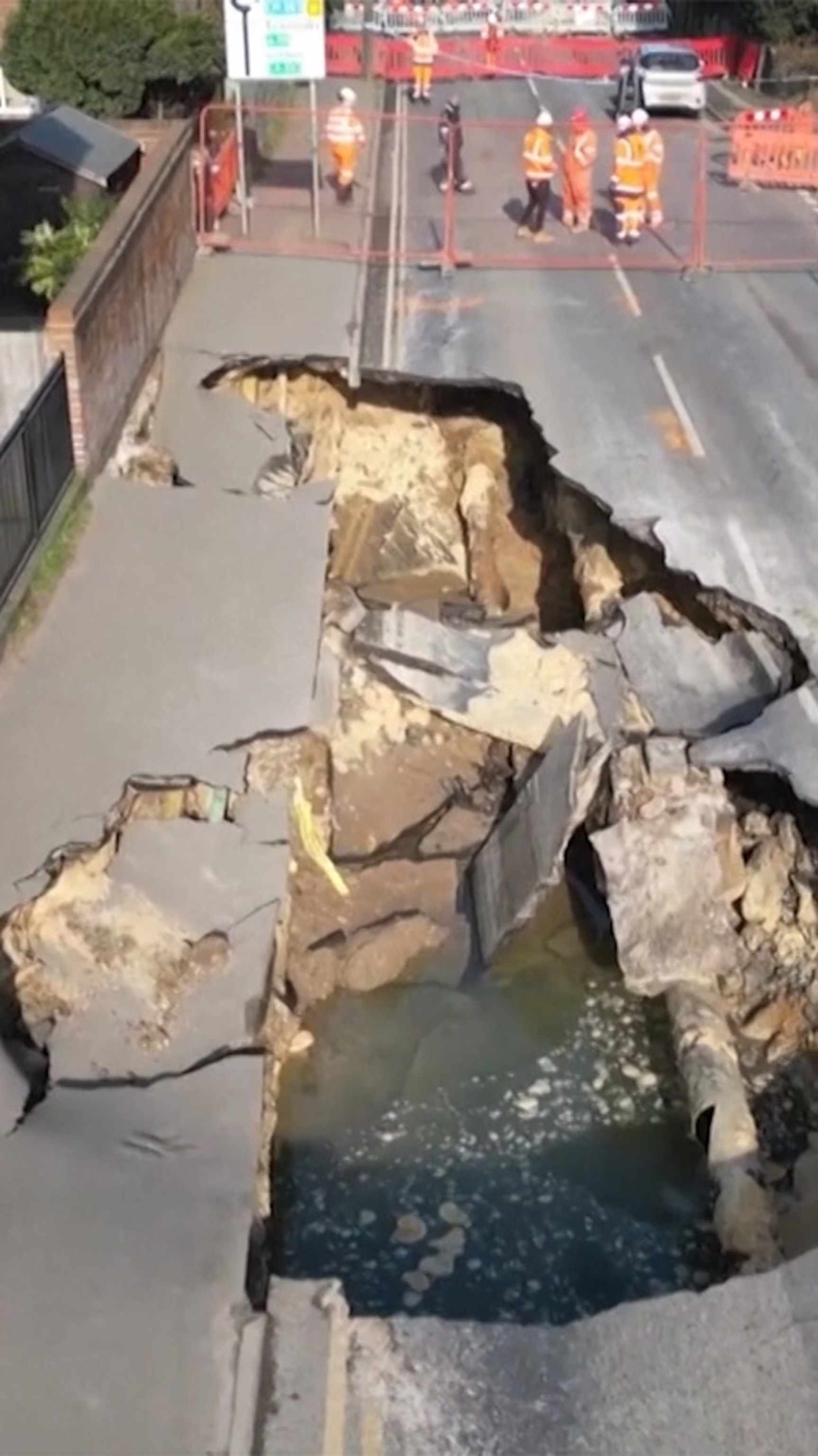 Video Massive sinkhole appears in English village - ABC News