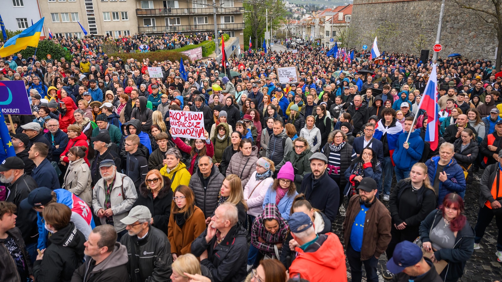 Slovaks rally against populist Prime Minister Fico's plan to scrap mail voting from abroad