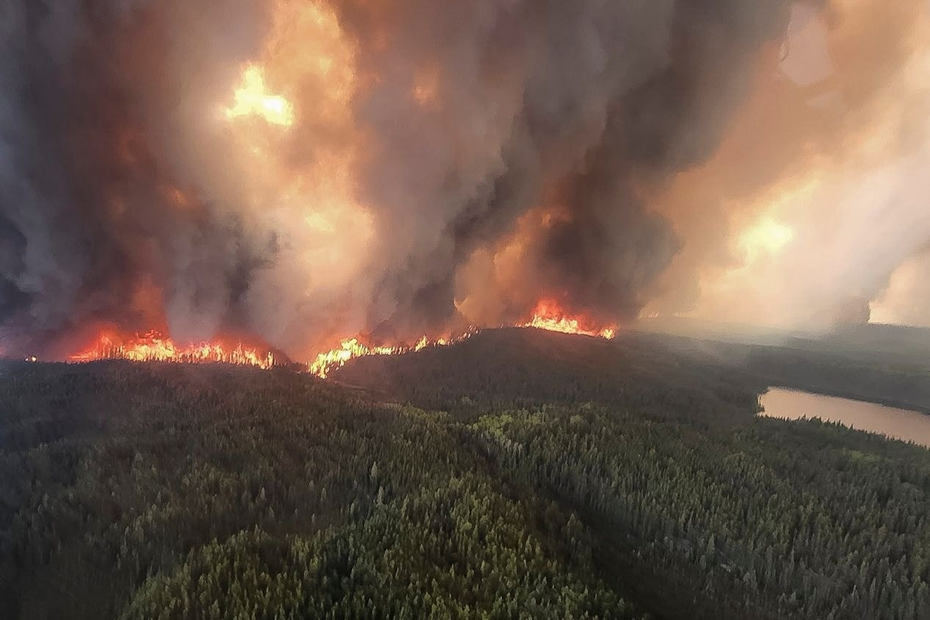PHOTO: Manitoba, Canada Wildfires Force Evacuations, Sherridon - 29 May 2025
