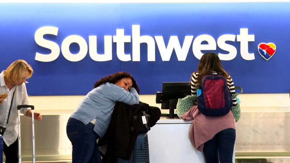 Video Thousands Of Customers Stranded After Mass Cancellations Of Southwest Flights Abc News Video Thousands Of Customers Stranded After Mass Cancellations Of Southwest Flights Abc News