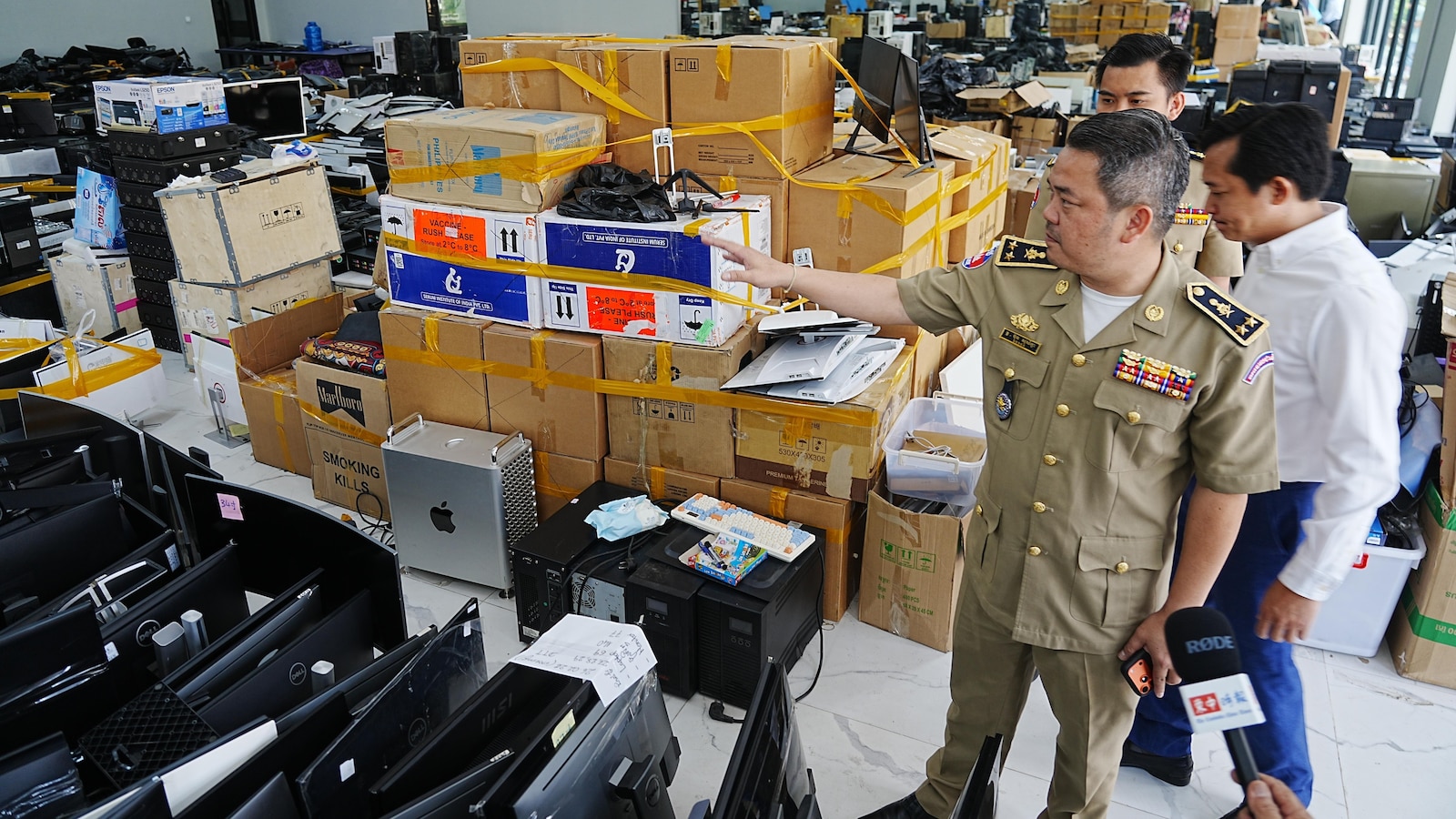 طرحت كمبوديا قانون مركز الاحتيال الذي يعاقب عليه بالسجن مدى الحياة