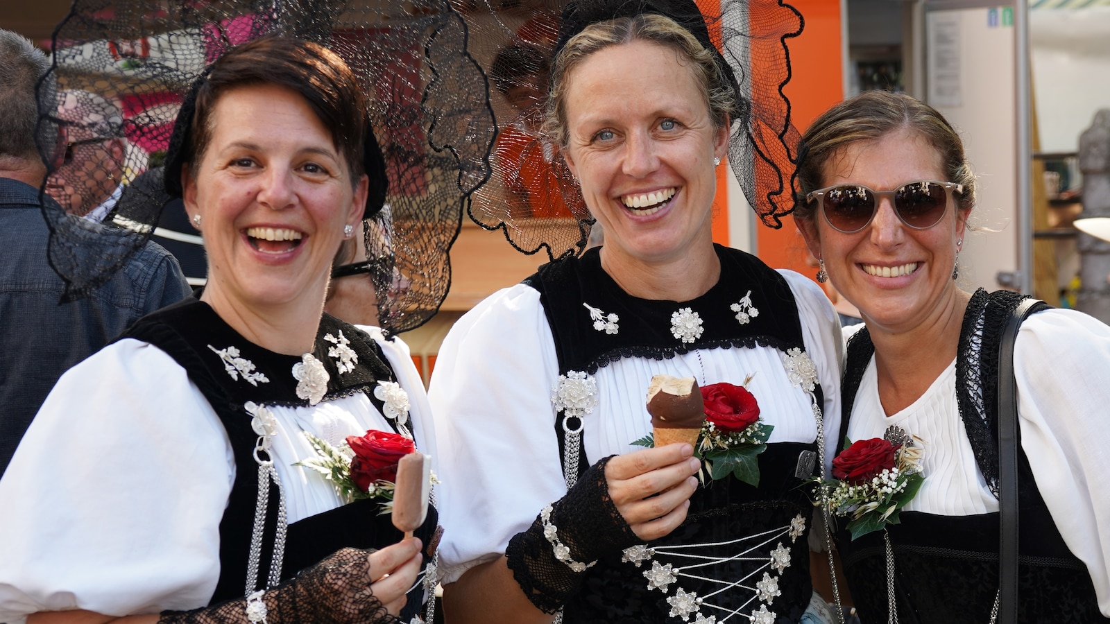 Heat forces yodelers at annual Swiss festival to sing in fountains