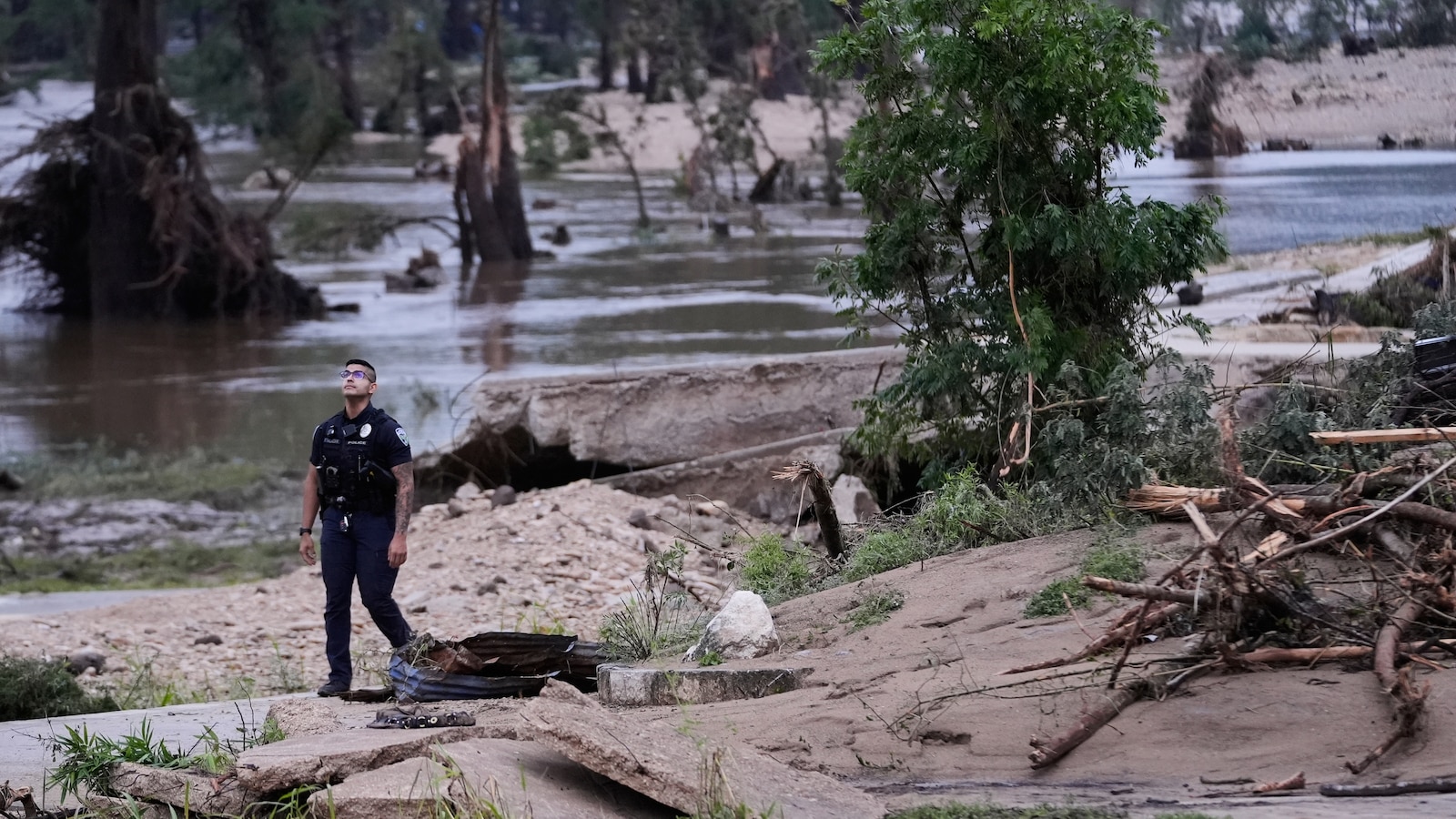 Texas Hill Country floods test new warning systems after last year’s deadly disaster Texas Hill Country floods test new warning systems after last year’s deadly disaster
