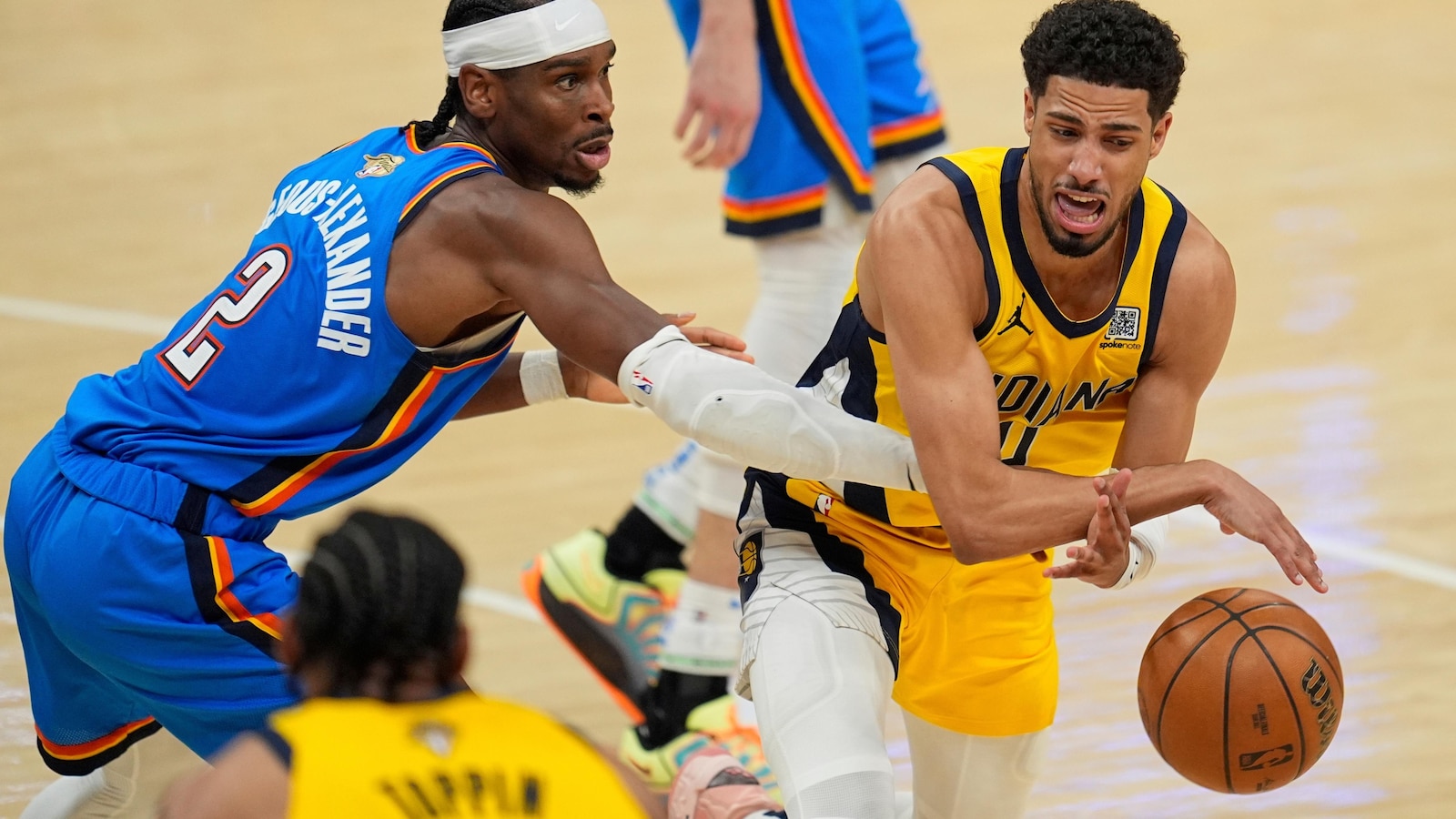 Pacers look to move 1 win from title, Thunder seeking to show resiliency once again