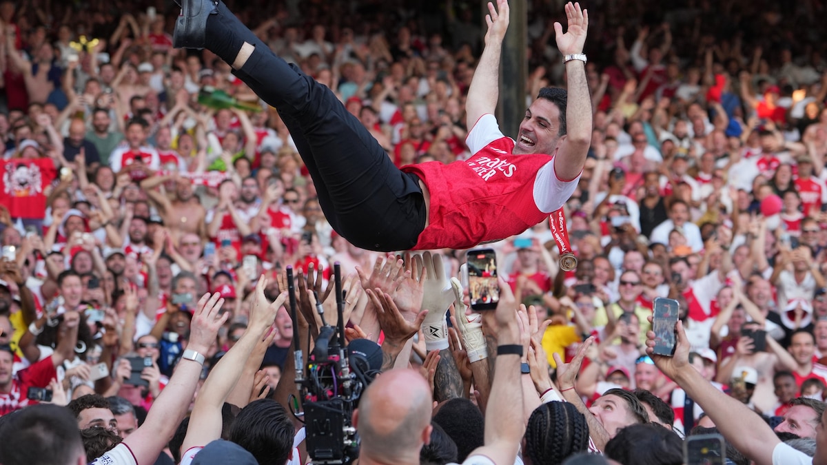 Premier League record transfer spending for Chelsea and Arsenal 2025 season