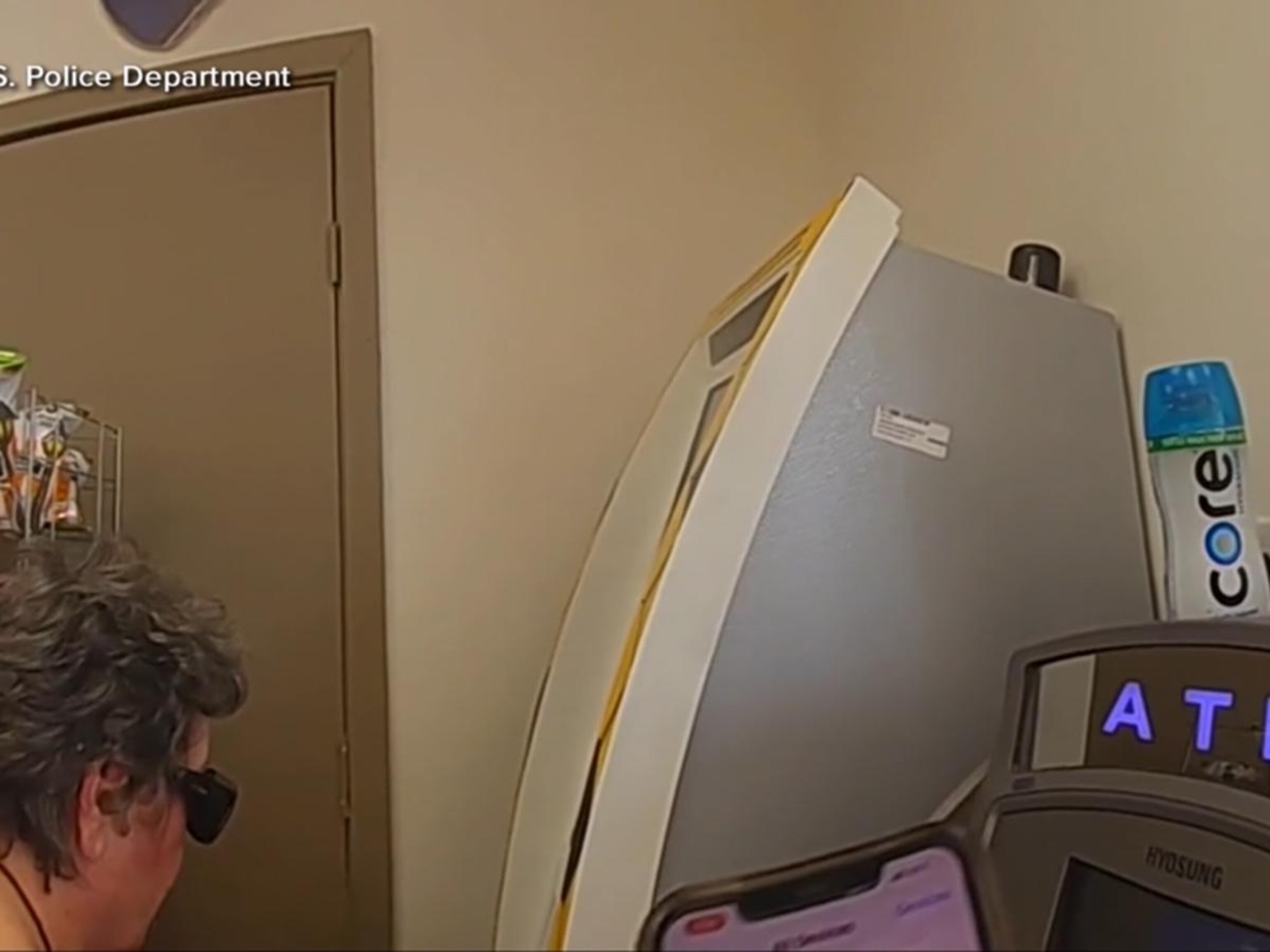 Scammers notched $333 million from bitcoin ATM scams in 2025, FBI says -  ABC News