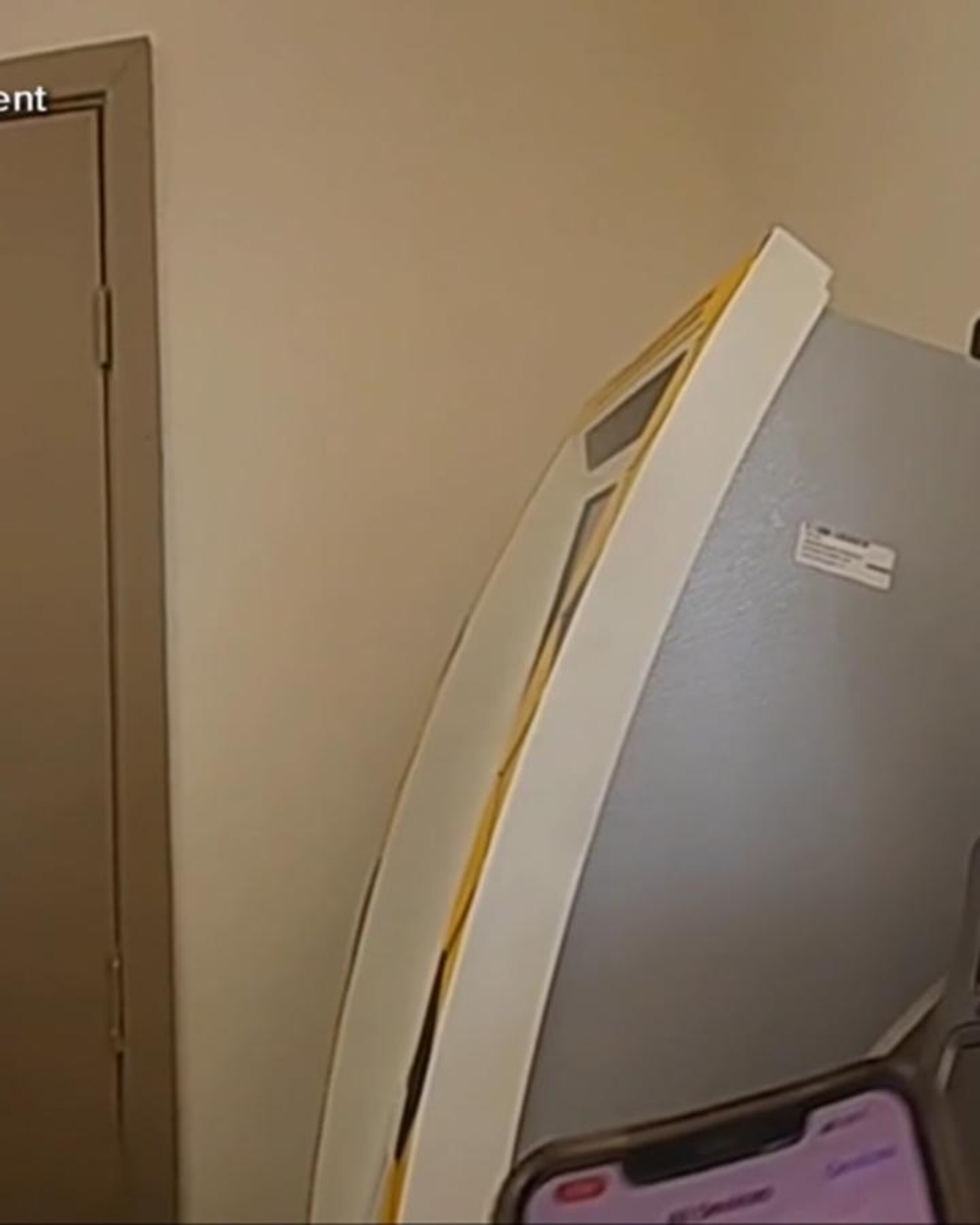 Scammers notched $333 million from bitcoin ATM scams in 2025, FBI says -  ABC News