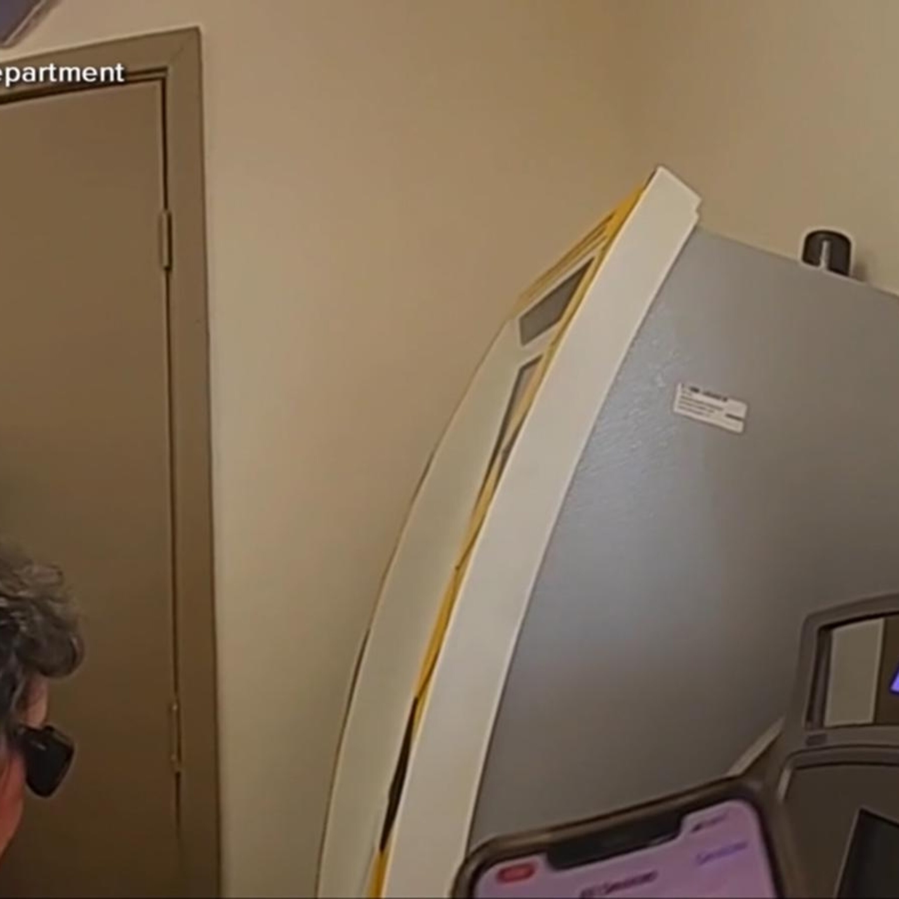 Scammers notched $333 million from bitcoin ATM scams in 2025, FBI says -  ABC News