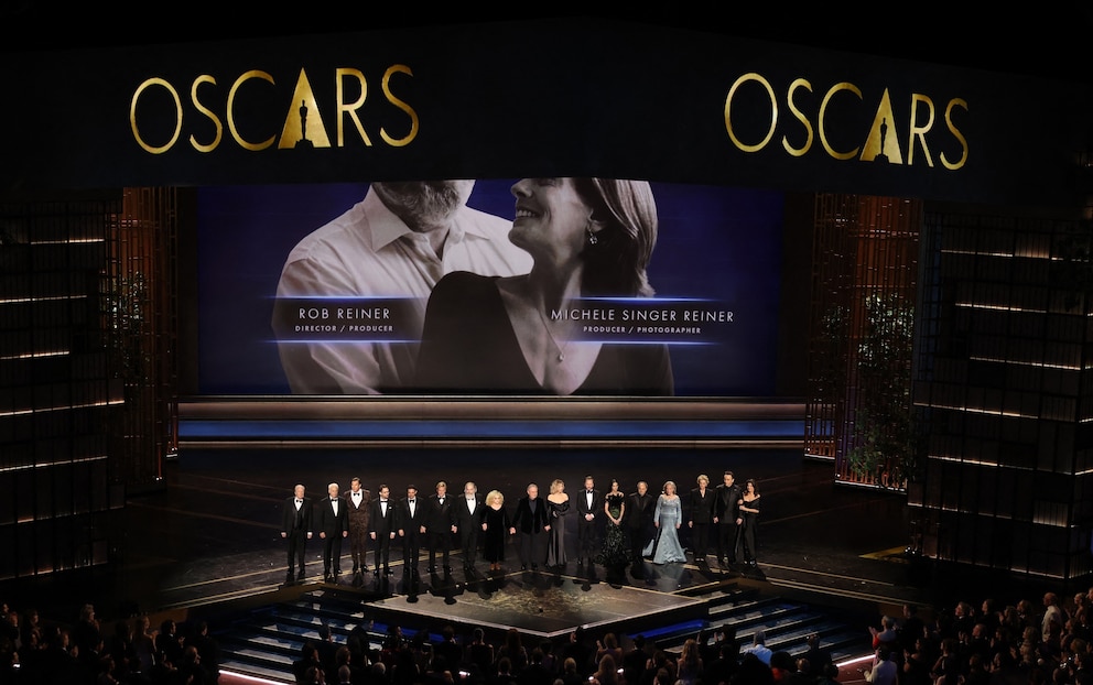 PHOTO: Billy Crystal joined by other actors speaks about the death of Rob Reiner at the 98th Academy Awards, March 15, 2026 in Hollywood, Calif.