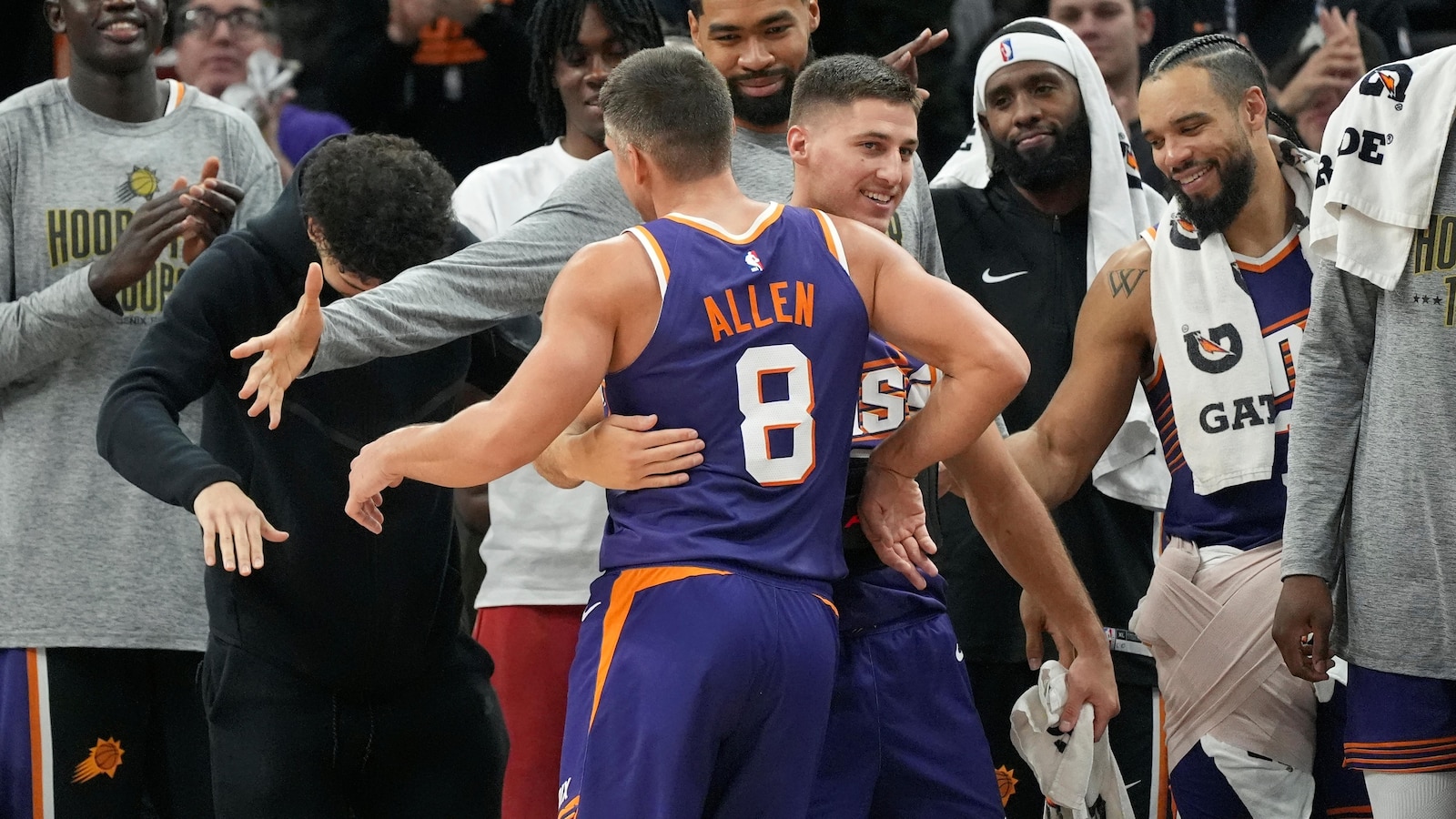 Grayson Allen makes Suns-record 10 3-pointers, scores 42 points in 121-98 victory over Pelicans