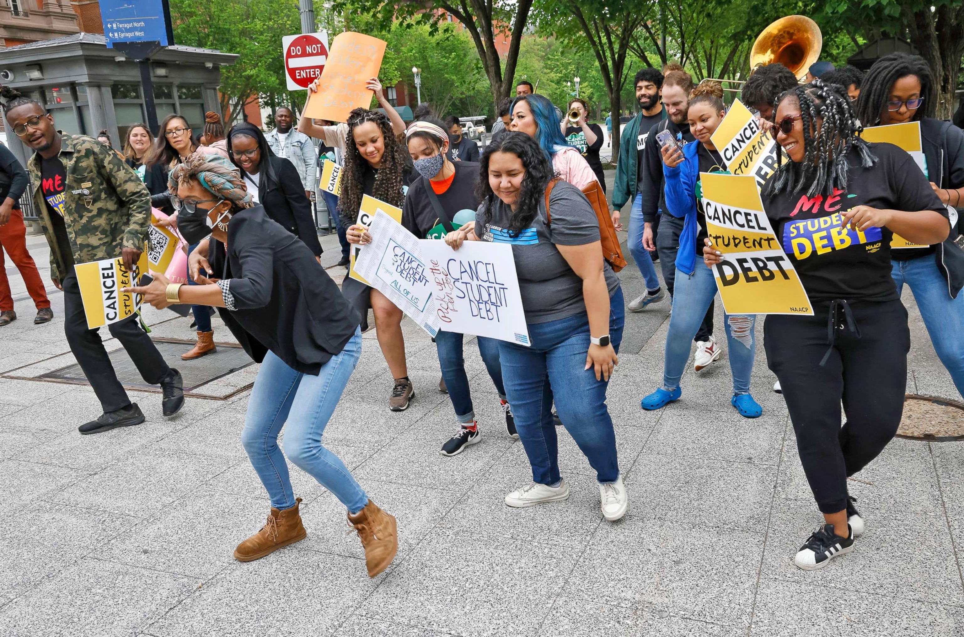 PHOTO: WASHINGTON, DC - MAY 12: Student loan borrowers gather near The White House to tell President Biden to cancel student debt on May 12, 2020 in Washington, DC. (Photo by Paul Morigi/Getty Images for We, The 45 Million)