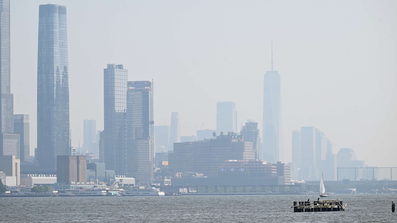 Wildfires in eastern Canada affecting air quality in major US cities ...