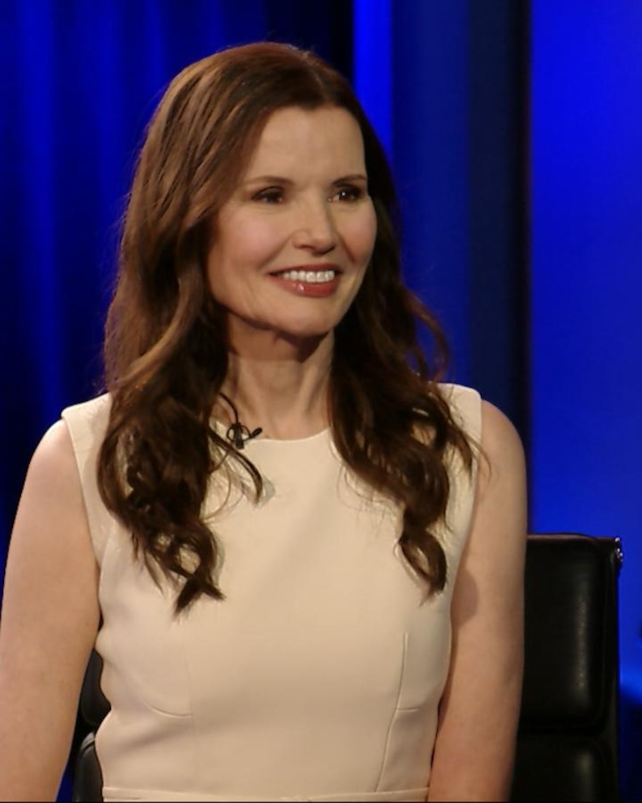 Video Actress Geena Davis on her new memoir 'Dying of Politeness'