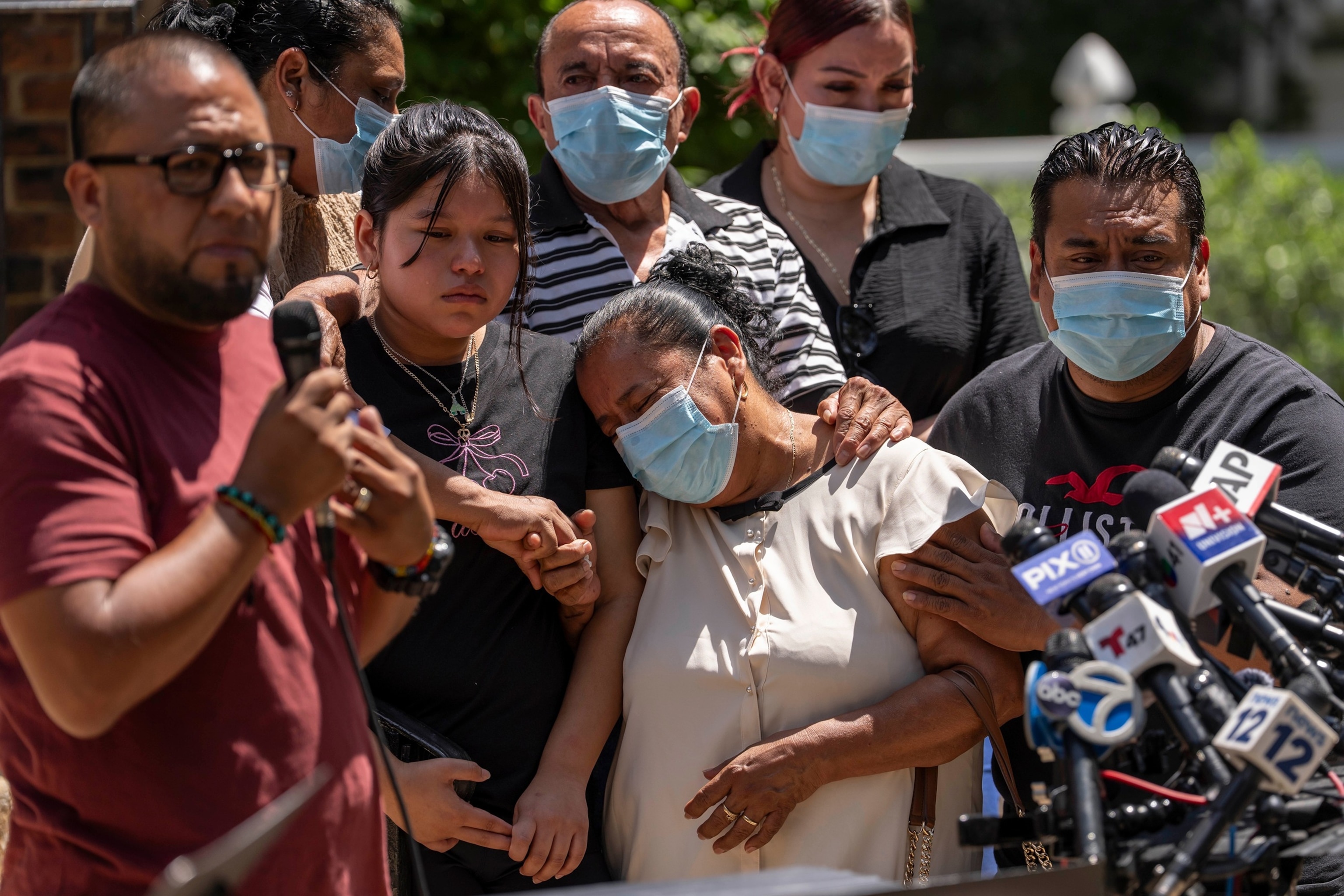 PHOTO: APTOPIX ICE Detention Death
