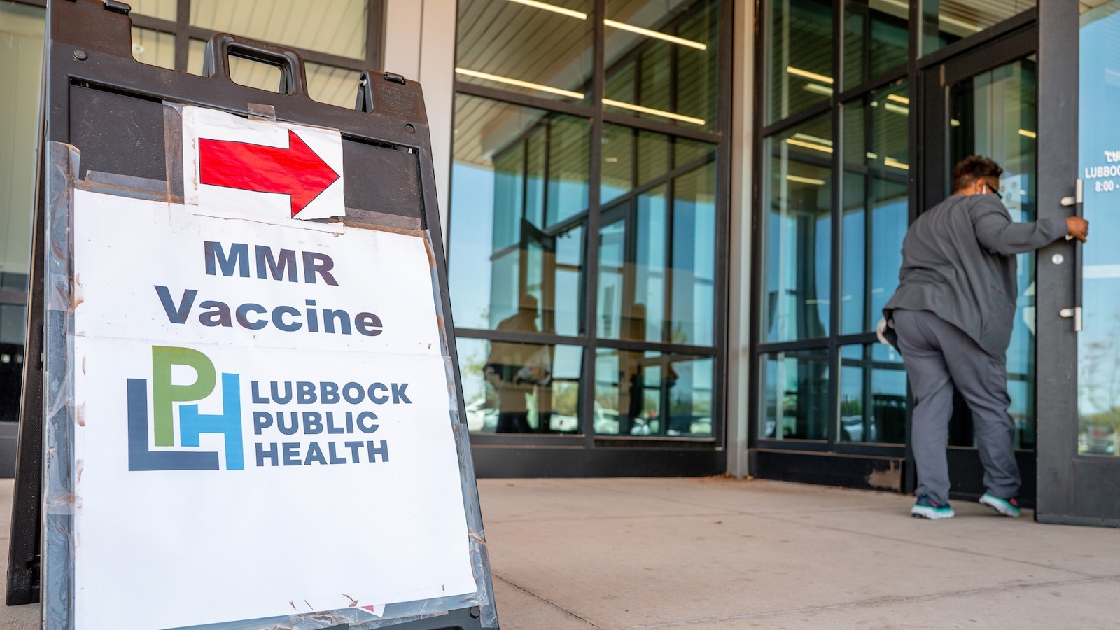 As measles continues to spread, health officials are seeing vaccine ...