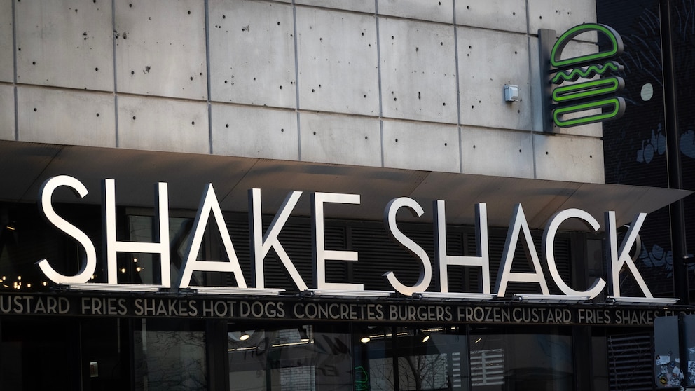 Shake Shack offers free chicken sandwiches every Sunday in July