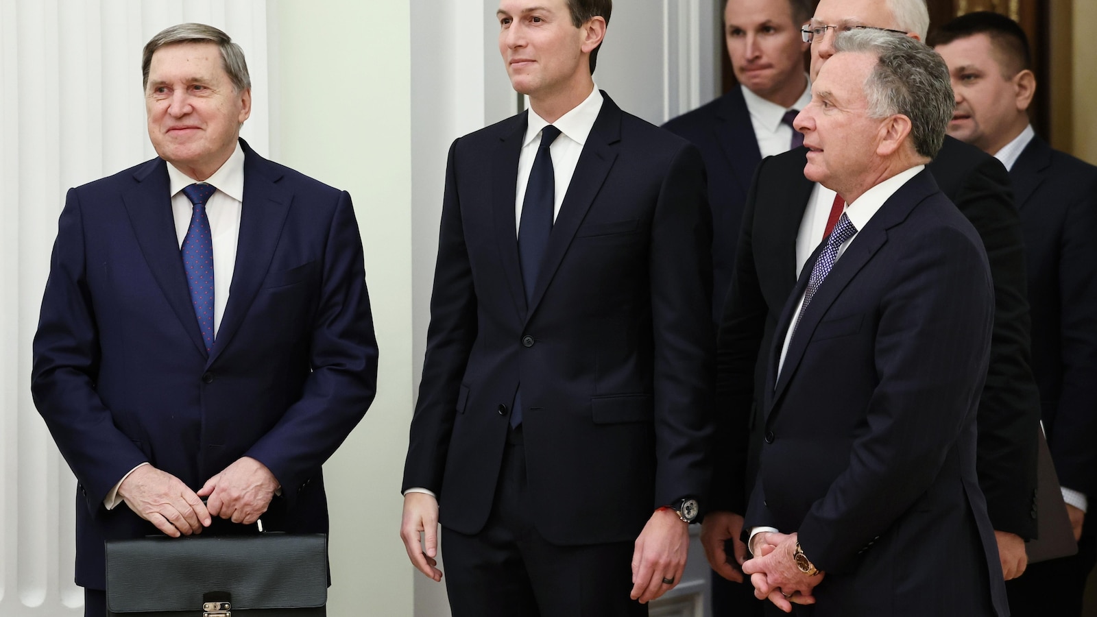 Пратеник на Кремъл казва че мирните преговори по предложения от