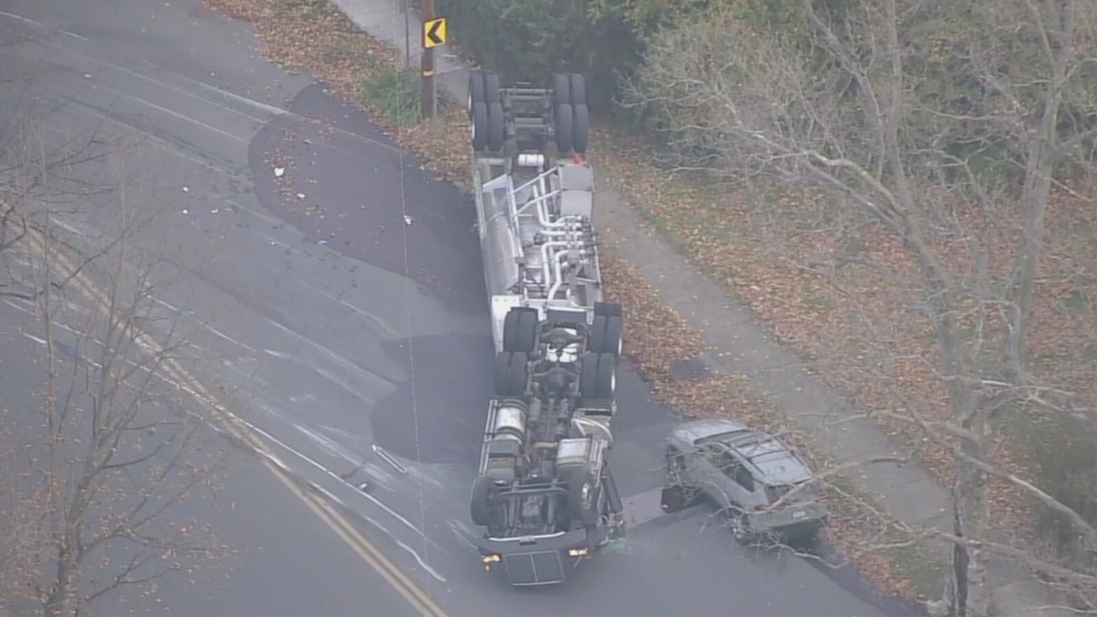 Hundreds of Pennsylvania homes evacuated after tanker crash spills