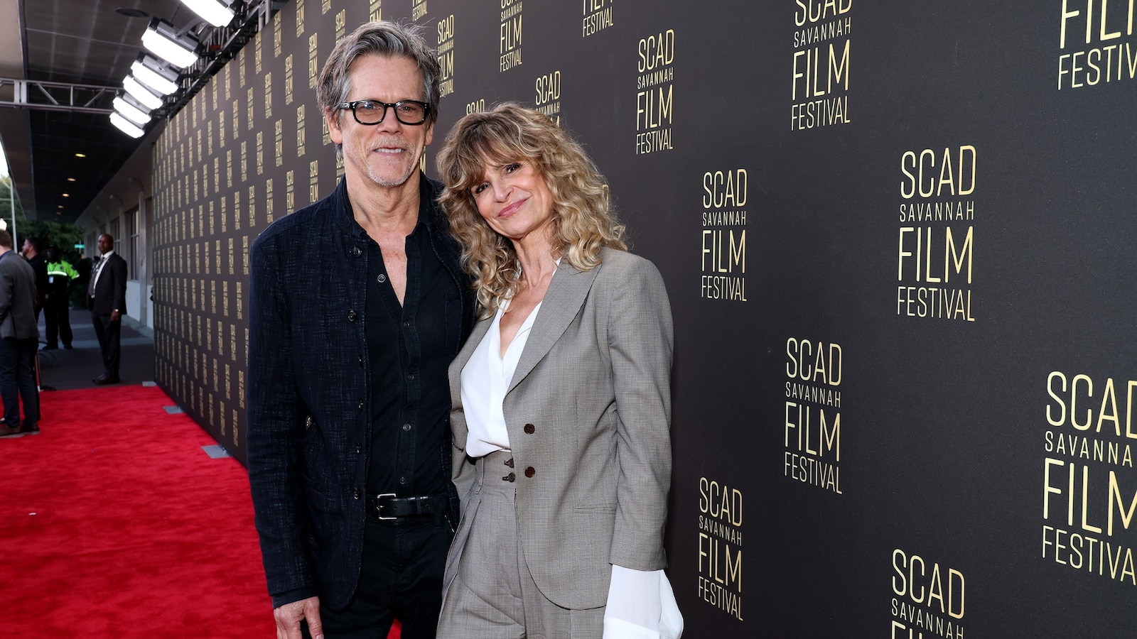 Kevin Bacon and Kyra Sedgwick share madeup words while playing 'Couple(01)