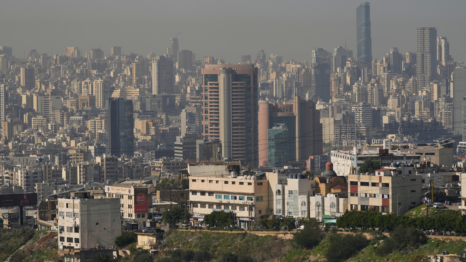 Al Habtoor Group напуска Ливан и уволнява служители след спор с властите