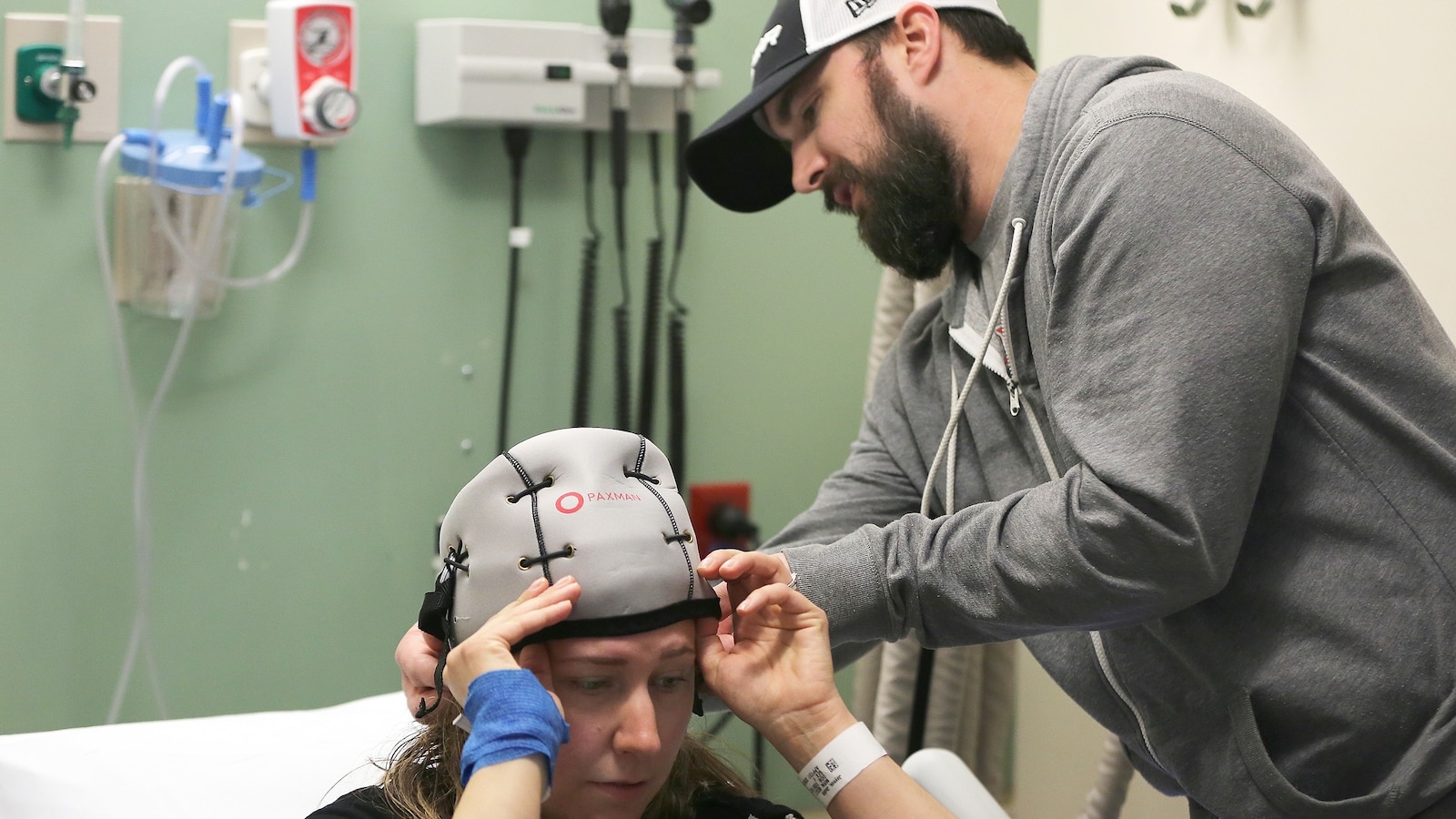 New York law will give breast cancer patients a chance to keep their hair