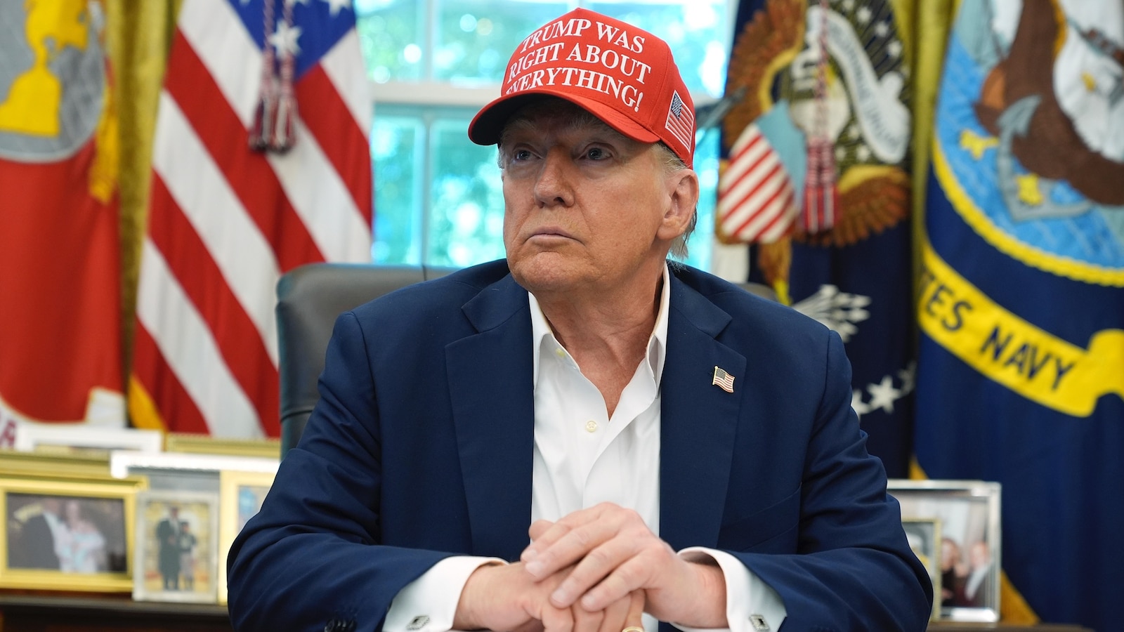 Trump Hosts South Korean President, Signs Orders on Bail, Flag Use