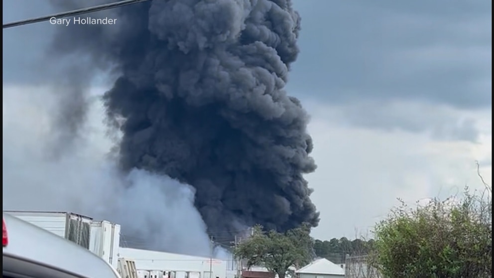 Video Community evacuated after massive explosion - ABC News