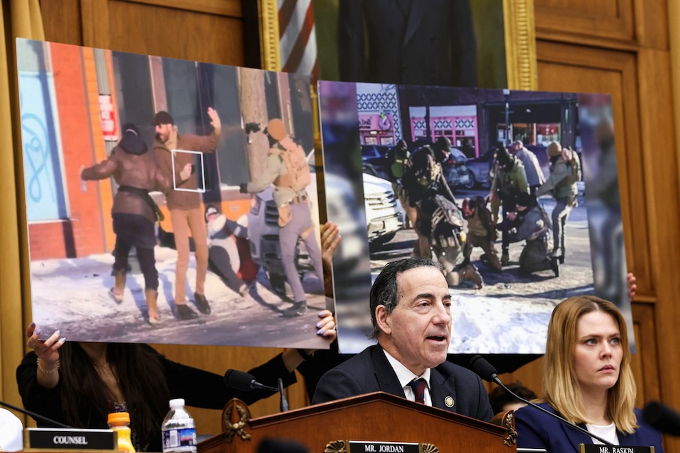 PHOTO: House Judiciary Committee Ranking Member Jamie Raskin refers to the fatal shooting of Alex Pretti by U.S. federal immigration agent, on during a House Judiciary Committee hearing on Capitol Hill in Washington, March 4, 2026. 