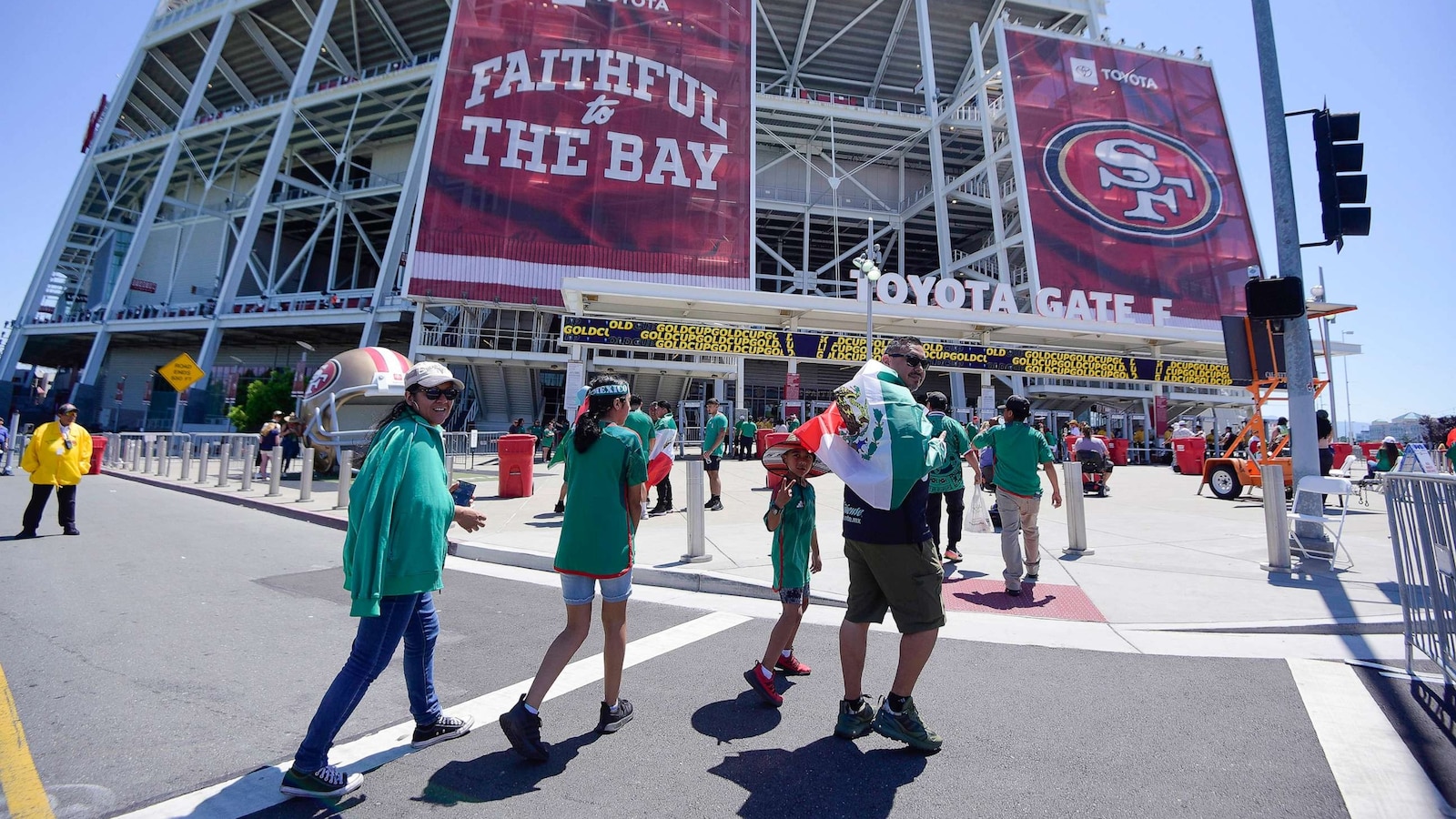 Suspect arrested after stabbing at Levi's Stadium soccer game - ABC News