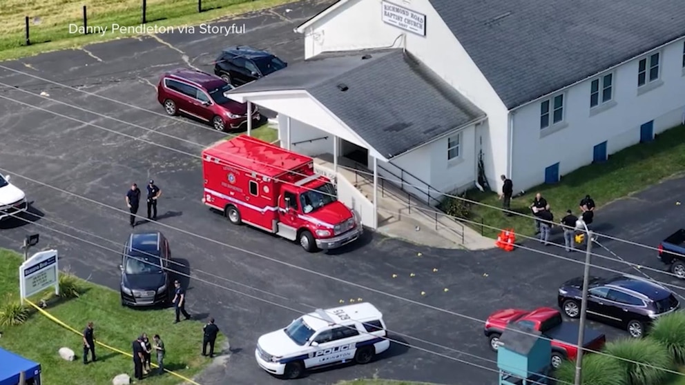 Video Gunman kills pastor’s wife and daughter in Lexington, Kentucky church shooting Video Gunman kills pastor’s wife and daughter in Lexington, Kentucky church shooting