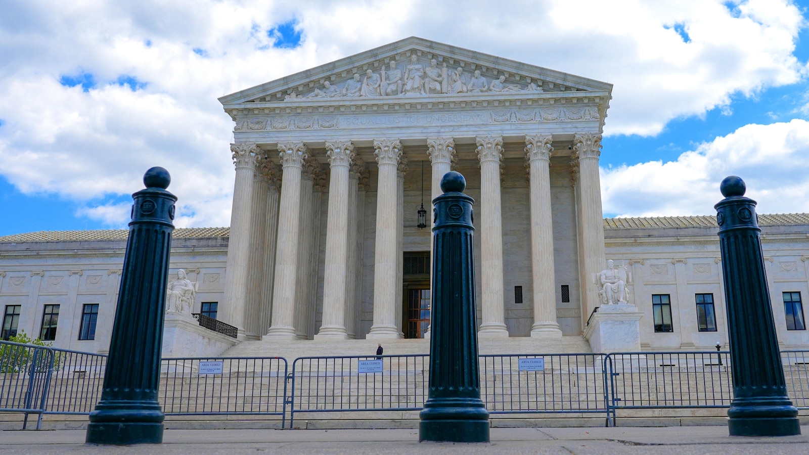  Supreme Court says man who lost leg can sue major logistics company over trucker crash