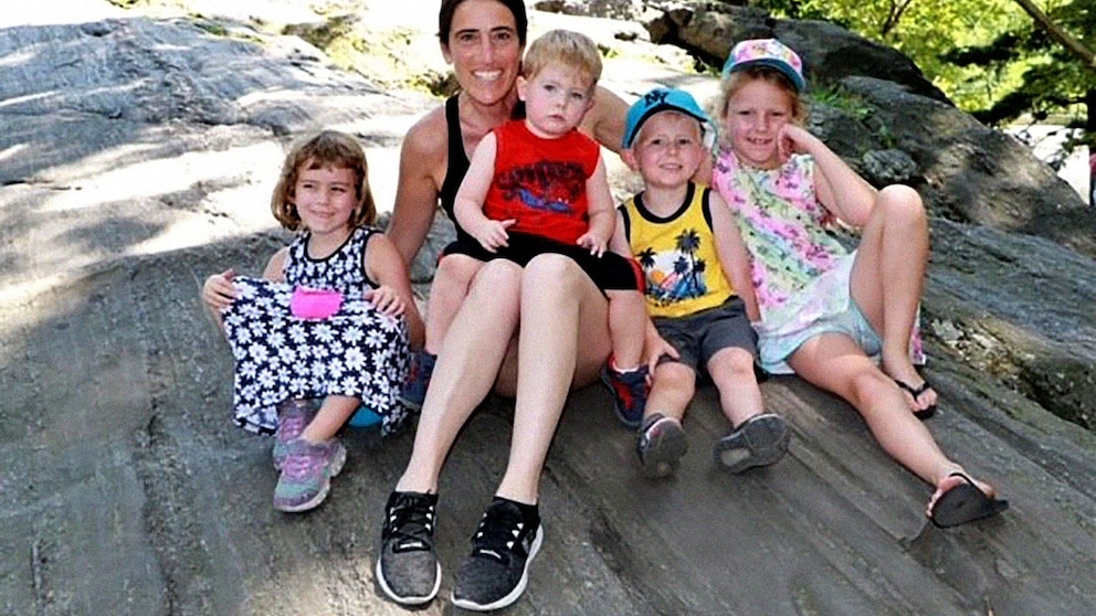 Single mom opens up about adopting 4 siblings after fostering 56 kids ...