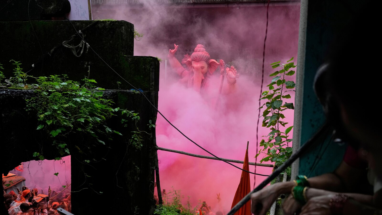 Byrajanish Kakade Associated Press и Rafiq Maqbool Associated PressSeptember 6