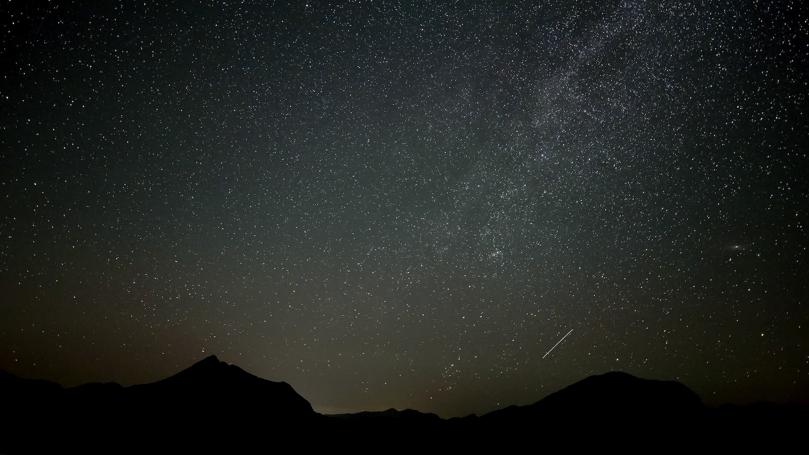 These 3 meteor showers are happening in late July: What to know