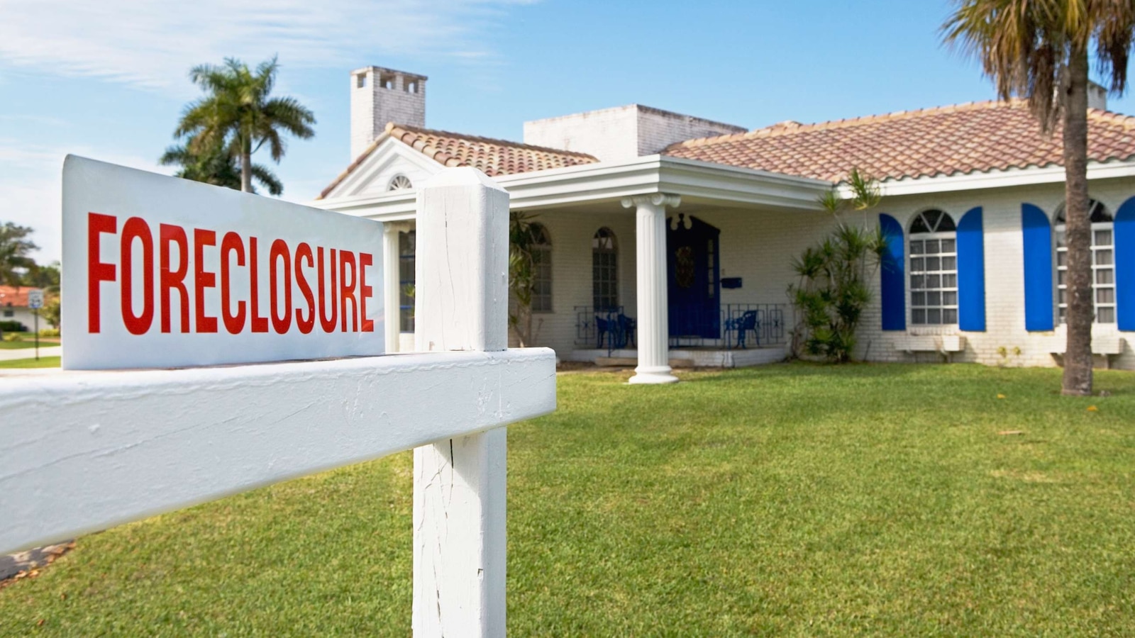 Foreclosures on the rise nationwide, data shows