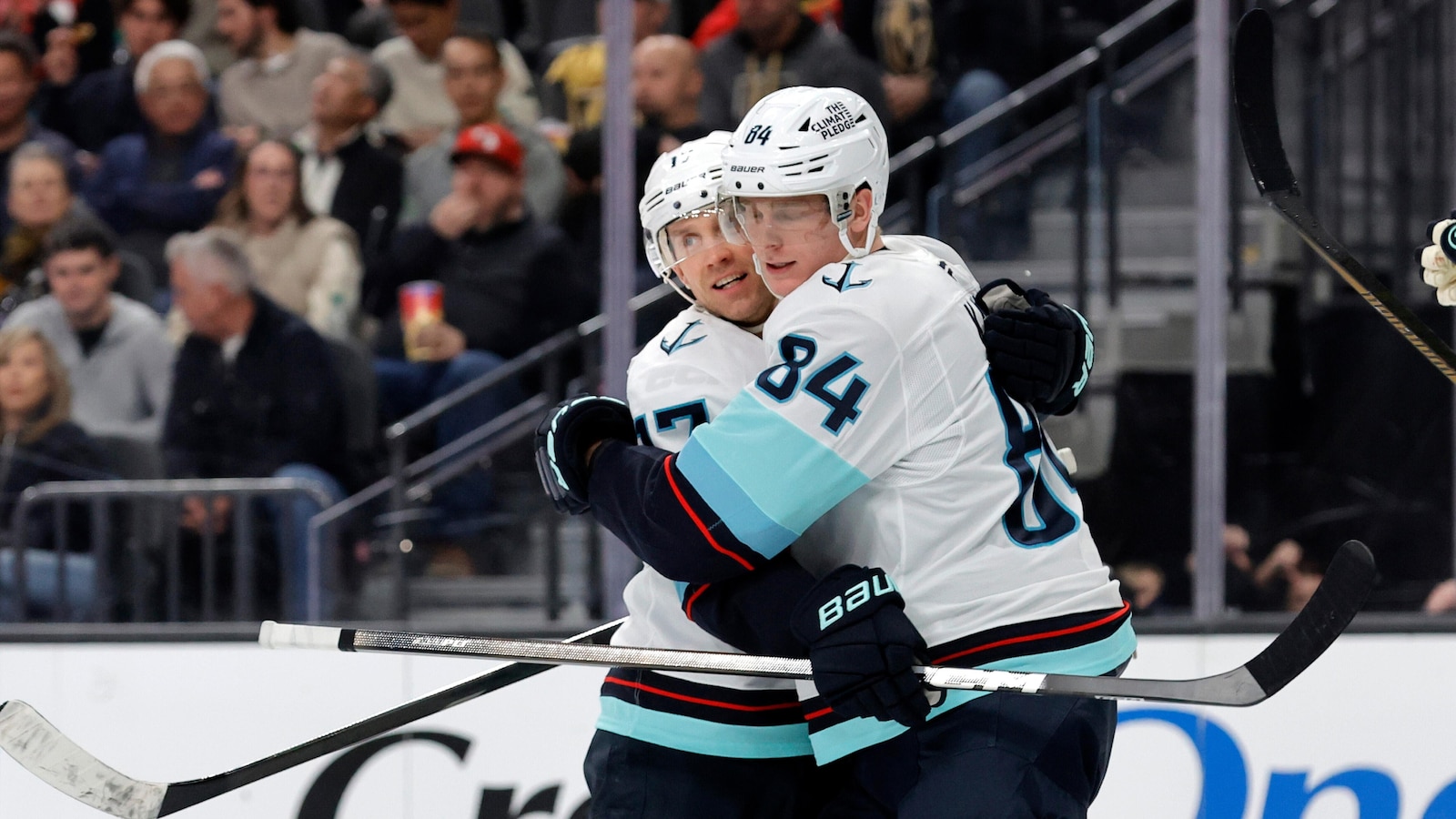 Jaden Schwartz Signs Three-Year Deal Worth $3.25 Million Annually with Avalanche