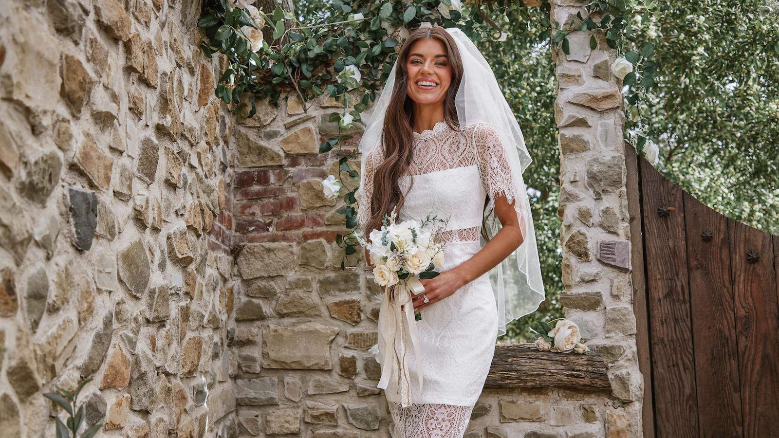 Cupshe x Madison Love Scalloped Lace Midi Dress.